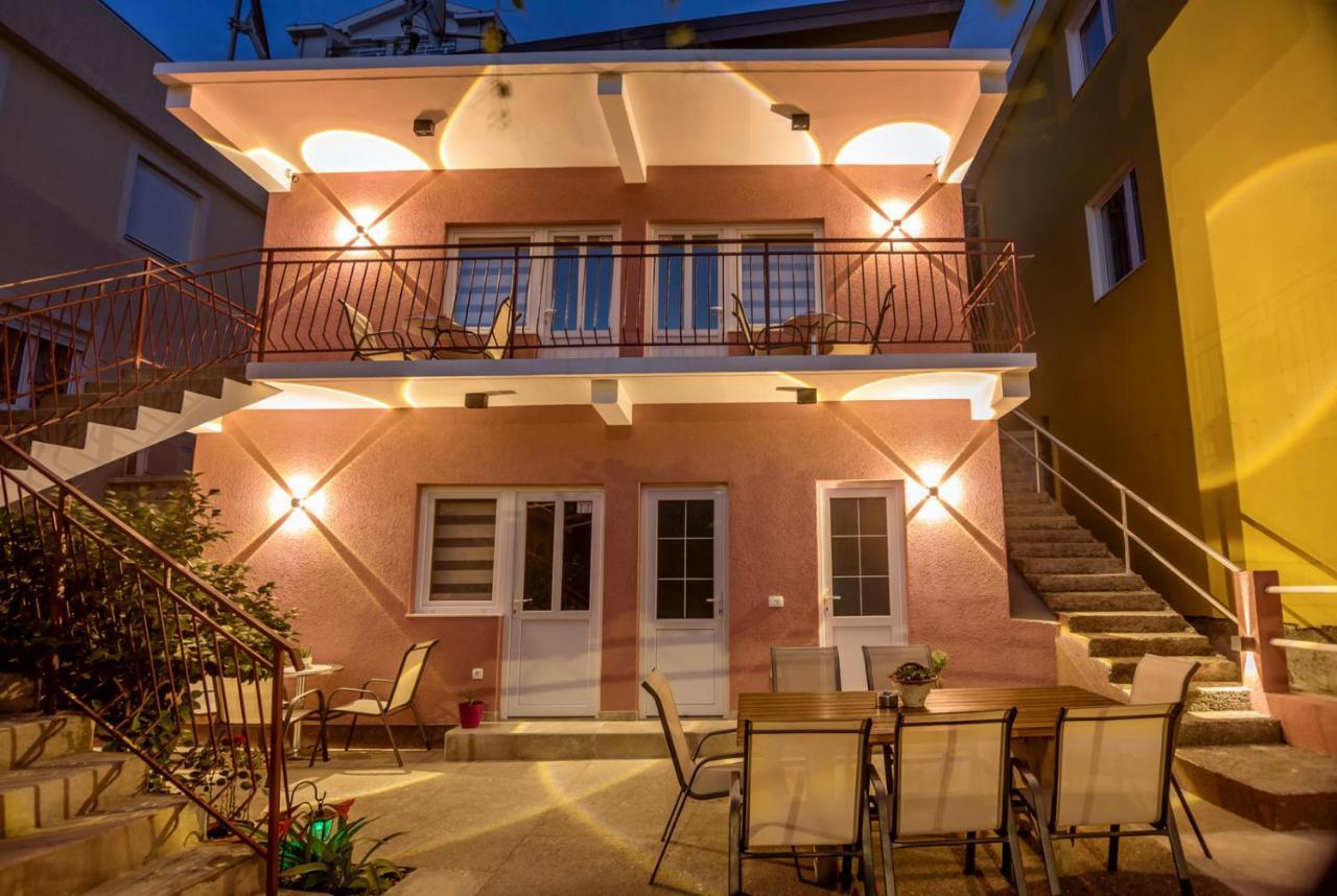 Apartments Vujicic Tivat Eksteriør billede